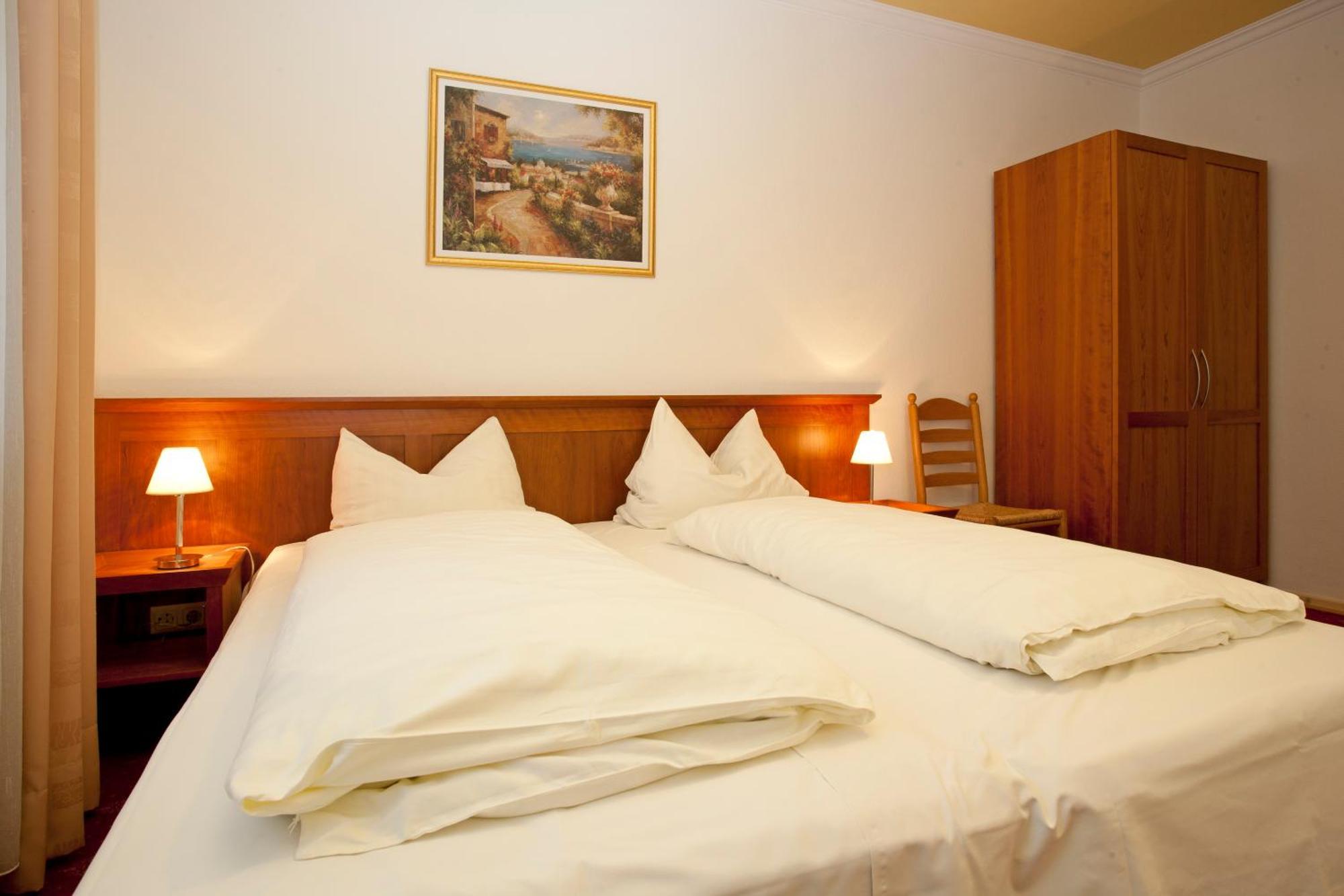 Hotel Mennicken Würselen Стая снимка